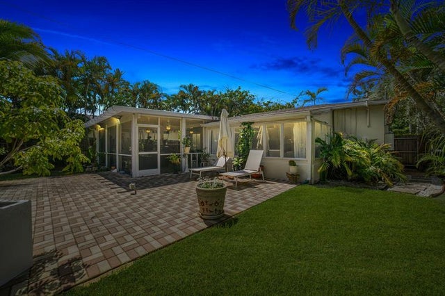 4 of 58 - 1420 Ne 15th Ave, Fort Lauderdale, FL