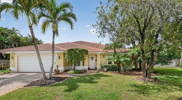 1 of 45 - 7549 Chicora Ct, Lake Worth, FL
