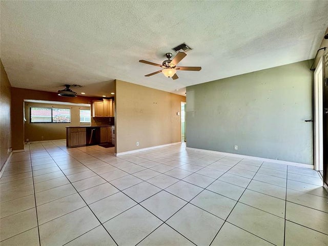 5 of 32 - 2713 Nw 53rd St, Fort Lauderdale, FL