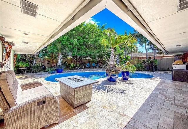 5 of 56 - 5930 Ne 15th Ave, Fort Lauderdale, FL