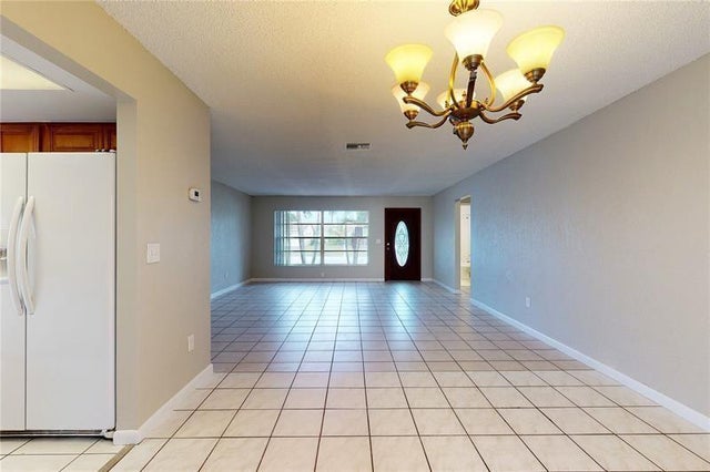 2 of 7 - 9728 Sw 3rd St, Boca Raton, FL