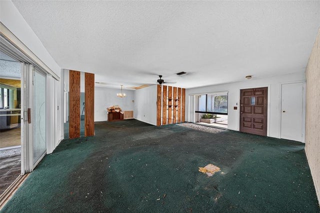 4 of 30 - 10171 Nw 24th St, Sunrise, FL