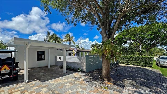 3 of 22 - 1637 Ne 16th Ave, Fort Lauderdale, FL