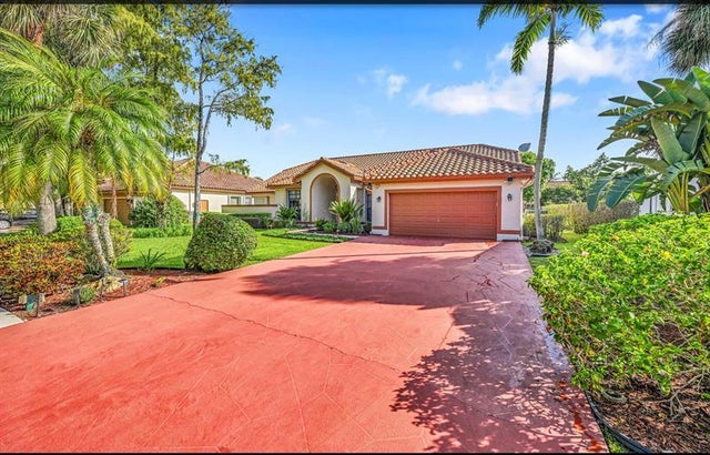 2 of 29 - 5200 Nw 67th Ave, Lauderhill, FL
