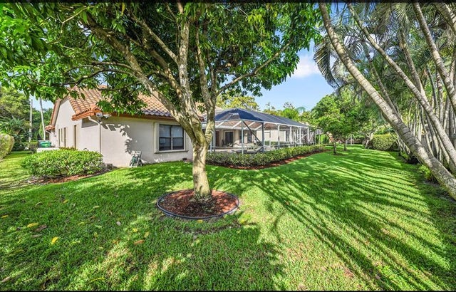 3 of 29 - 5200 Nw 67th Ave, Lauderhill, FL