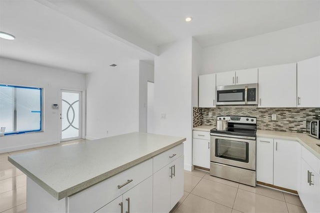 5 of 59 - 16010 Ne 5th Ave, Miami, FL