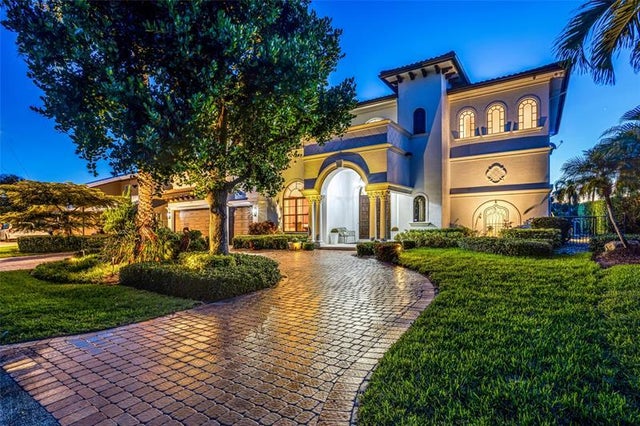 4 of 40 - 4410 Ne 24th Ter, Lighthouse Point, FL