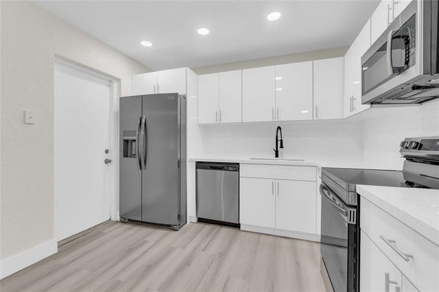 4 of 23 - 1237 Nw 17 Street, Fort Lauderdale, FL