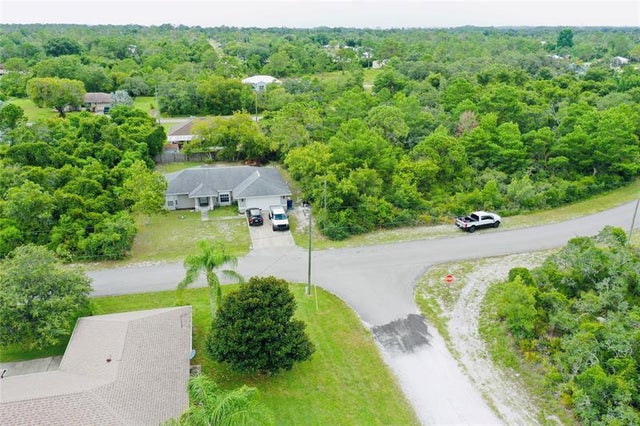 1 of 10 - 553 Garfield Ave, Lake Placid, FL