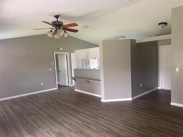 2 of 10 - 553 Garfield Ave, Lake Placid, FL