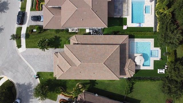 3 of 32 - 8291 Canopy Ter, Parkland, FL