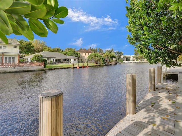 4 of 44 - 40 Compass Isle, Fort Lauderdale, FL