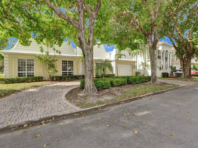 5 of 44 - 40 Compass Isle, Fort Lauderdale, FL
