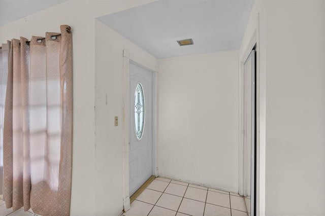 4 of 37 - 14800 Ne 8th Ct, Unincorporated Dade County, FL