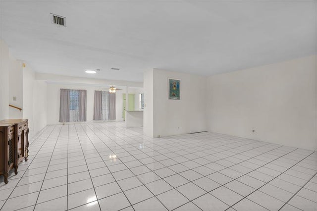 5 of 37 - 14800 Ne 8th Ct, Unincorporated Dade County, FL