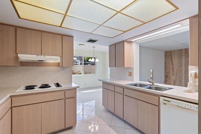 3 of 18 - 5811 Ne 21st Way, Fort Lauderdale, FL