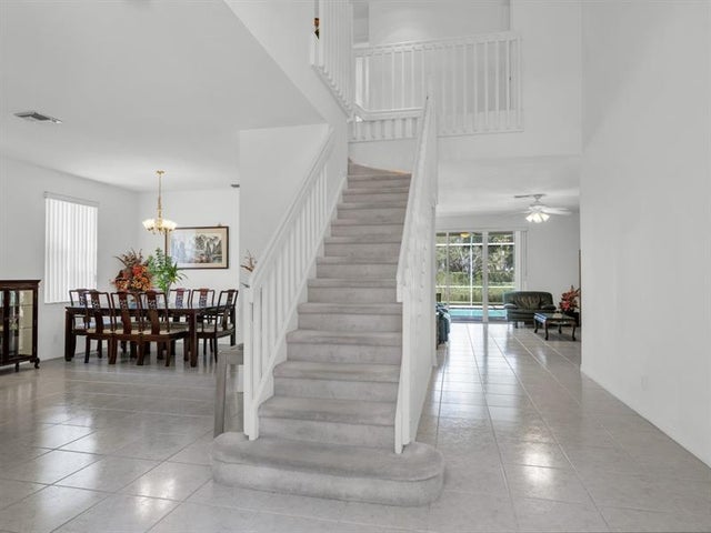 3 of 63 - 4032 Pinewood Ln, Weston, FL