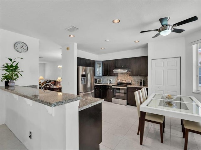 4 of 63 - 4032 Pinewood Ln, Weston, FL