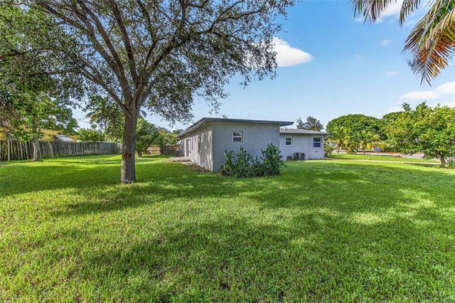 3 of 41 - 206 Nw 5th Avenue, Boynton Beach, FL
