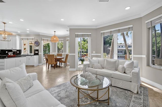 5 of 93 - 519 Royal Plaza Dr, Fort Lauderdale, FL