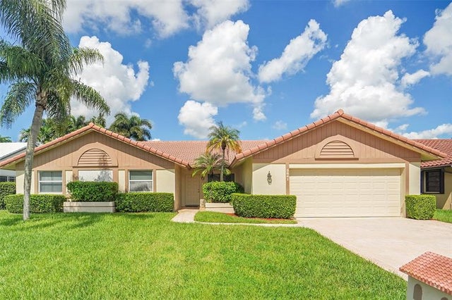 1 of 63 - 5641 Thornbluff Ave, Davie, FL