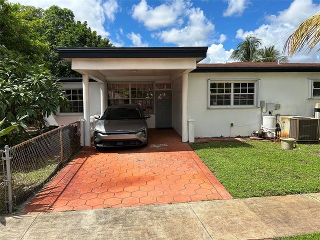 1 of 36 - N/A, Lauderdale Lakes, FL