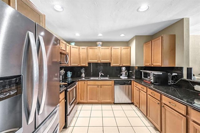 4 of 32 - 801 Nw 26th St, Wilton Manors, FL