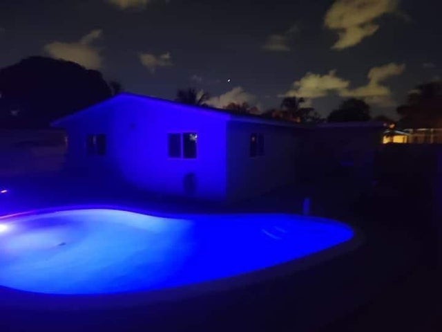 3 of 8 - 231 Sw 29th Ave, Fort Lauderdale, FL