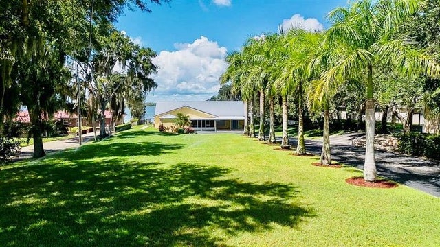 1 of 50 - 131 Sunset Dr, Lake Placid, FL