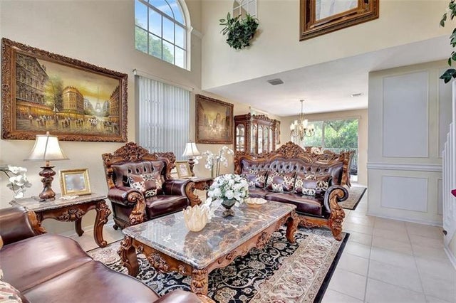 2 of 16 - 6042 Branchwood Dr, Lake Worth, FL