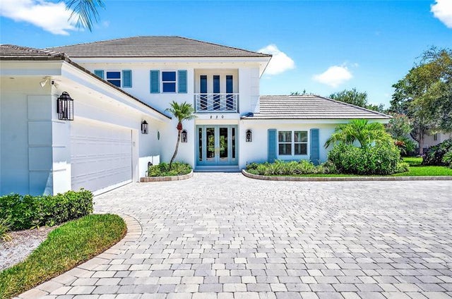 1 of 37 - 230 Osprey Ct, Vero Beach, FL