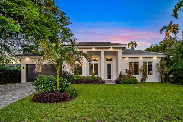 4 of 49 - 4440 Ne 15th Ter, Oakland Park, FL