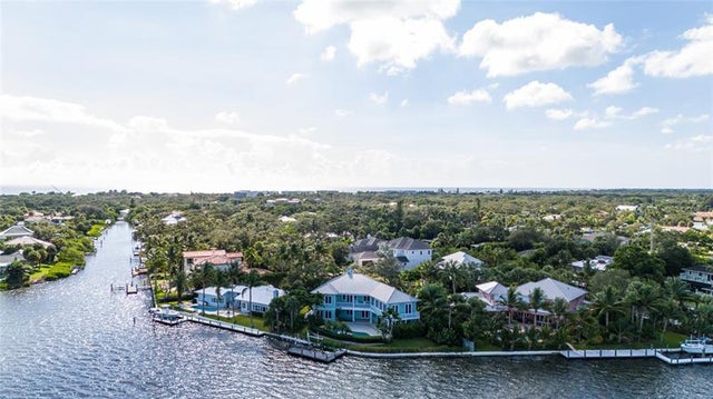 2 of 41 - 505 Tulip Ln, Vero Beach, FL