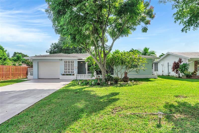6202 Nw 70th Ave, Tamarac