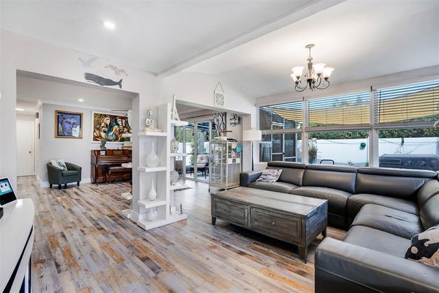 4 of 28 - 1015 Ne 18th St, Fort Lauderdale, FL