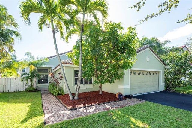 1 of 35 - 171 Bayridge Ln, Weston, FL