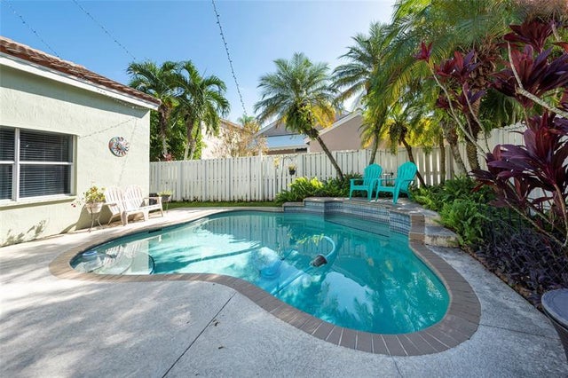 2 of 35 - 171 Bayridge Ln, Weston, FL