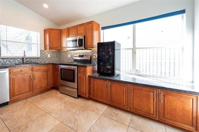 4 of 35 - 171 Bayridge Ln, Weston, FL