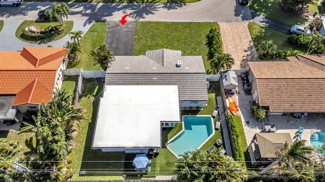 4 of 33 - 5211 Ne 26th Ave, Lighthouse Point, FL