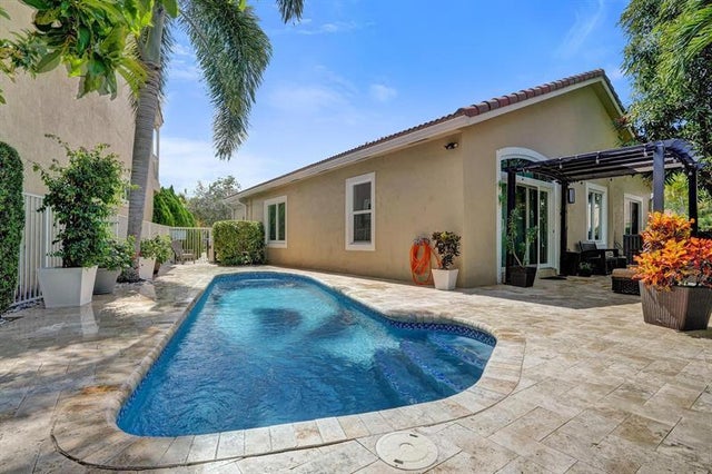 1 of 64 - 12611 Nw 6th St, Coral Springs, FL