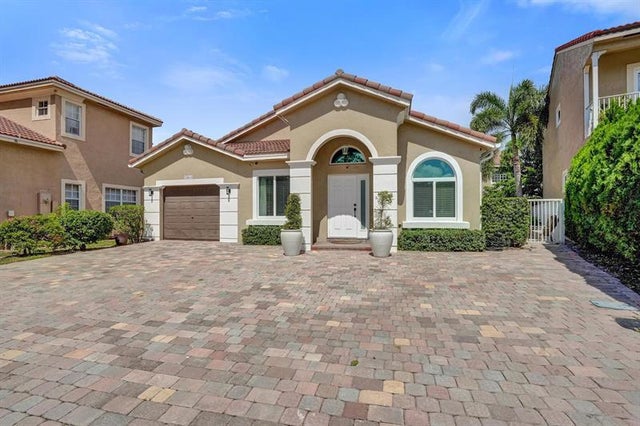 2 of 64 - 12611 Nw 6th St, Coral Springs, FL