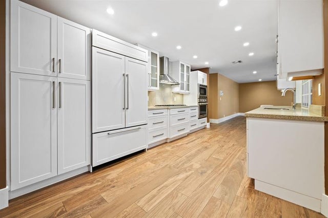 5 of 23 - 10044 Ramblewood Dr, Coral Springs, FL