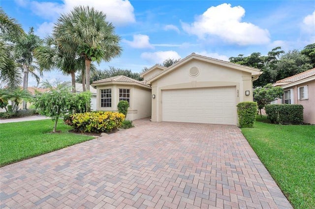 1 of 27 - 6828 Belmont Shore Dr, Delray Beach, FL