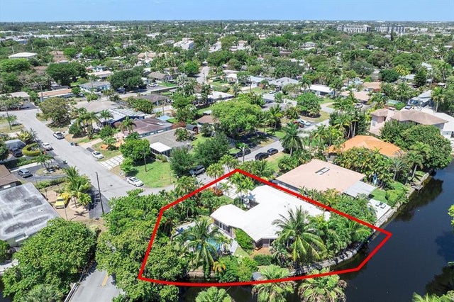 3 of 48 - 3460 Ne 17th Way, Oakland Park, FL