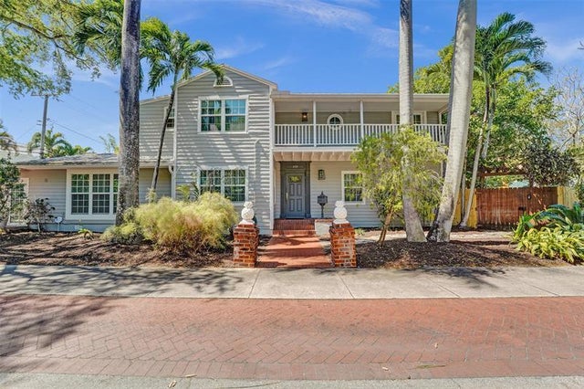 3 of 42 - 459 Ne 15th Ave, Fort Lauderdale, FL