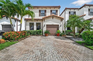 Photo of Listing #F10530009