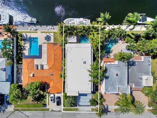 3 of 73 - 609 Poinciana Dr, Fort Lauderdale, FL