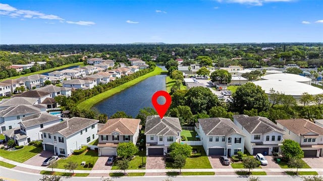 3 of 67 - 3821 Nw 87th Way, Coral Springs, FL