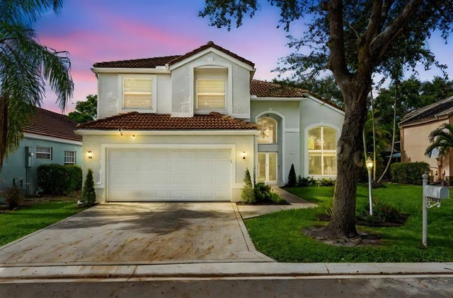 2 of 52 - 11661 Nw 3rd Dr, Coral Springs, FL