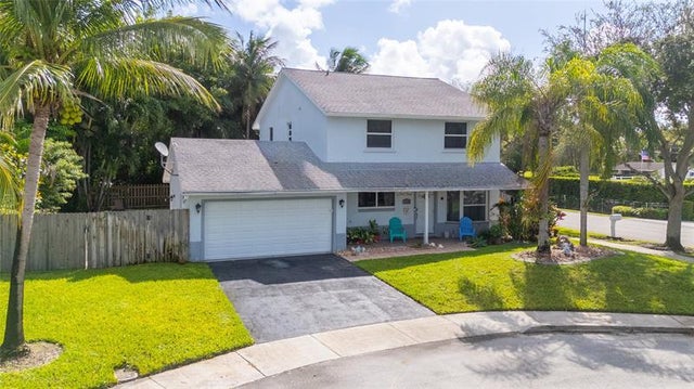 2 of 55 - 4770 Sw 57th Ter, Davie, FL